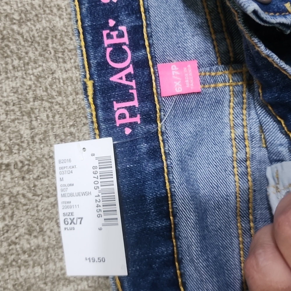 Jeans - Picture 2 of 4